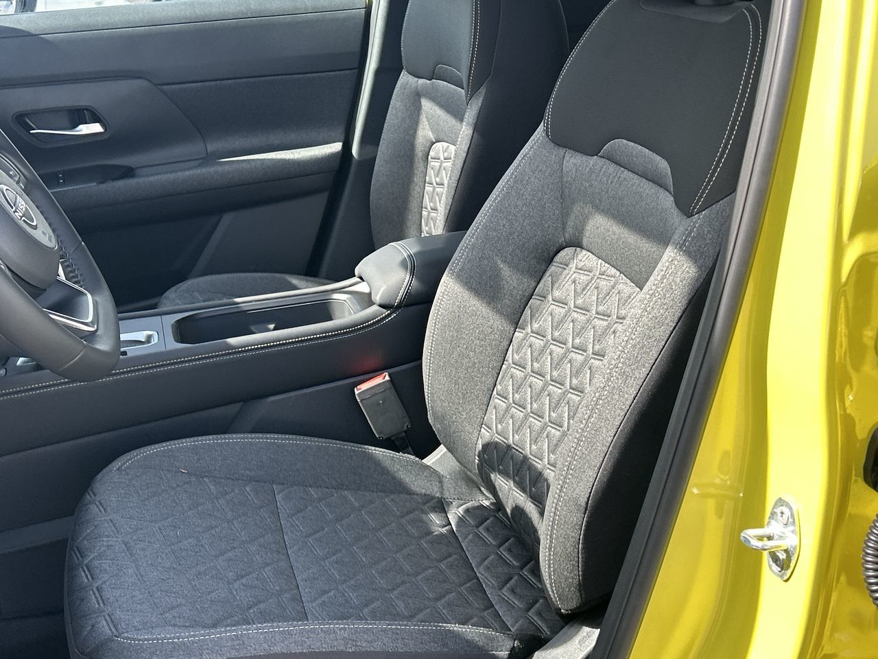 2025 Nissan Kicks in Mississauga, Ontario
