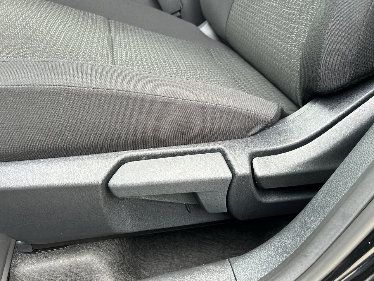 2025 Nissan Kicks in Mississauga, Ontario