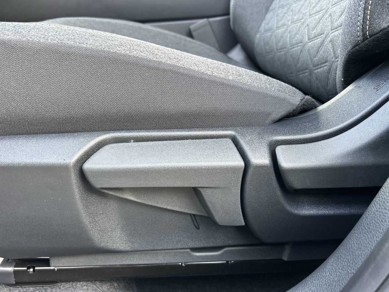 2026 Nissan Kicks in Mississauga, Ontario