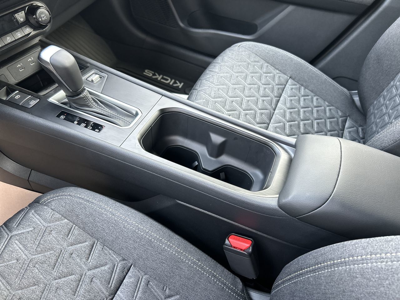 2026 Nissan Kicks in Mississauga, Ontario