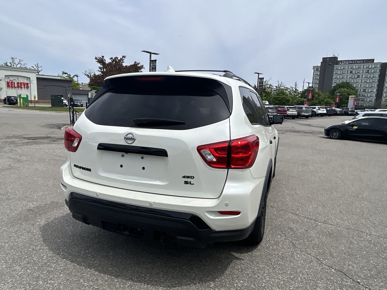 2019 Nissan Pathfinder in Mississauga, Ontario