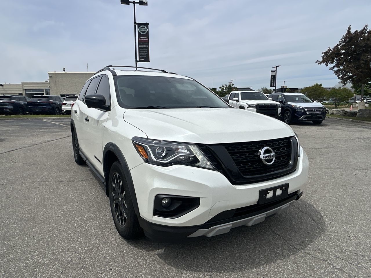 2019 Nissan Pathfinder in Mississauga, Ontario