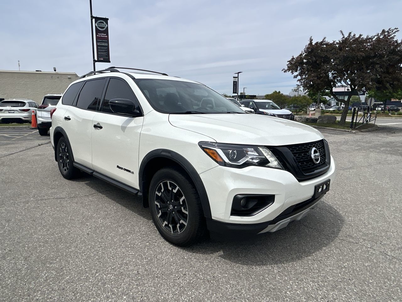 2019 Nissan Pathfinder in Mississauga, Ontario