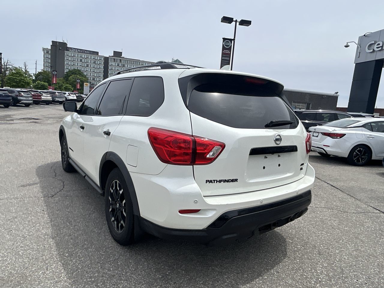 2019 Nissan Pathfinder in Mississauga, Ontario