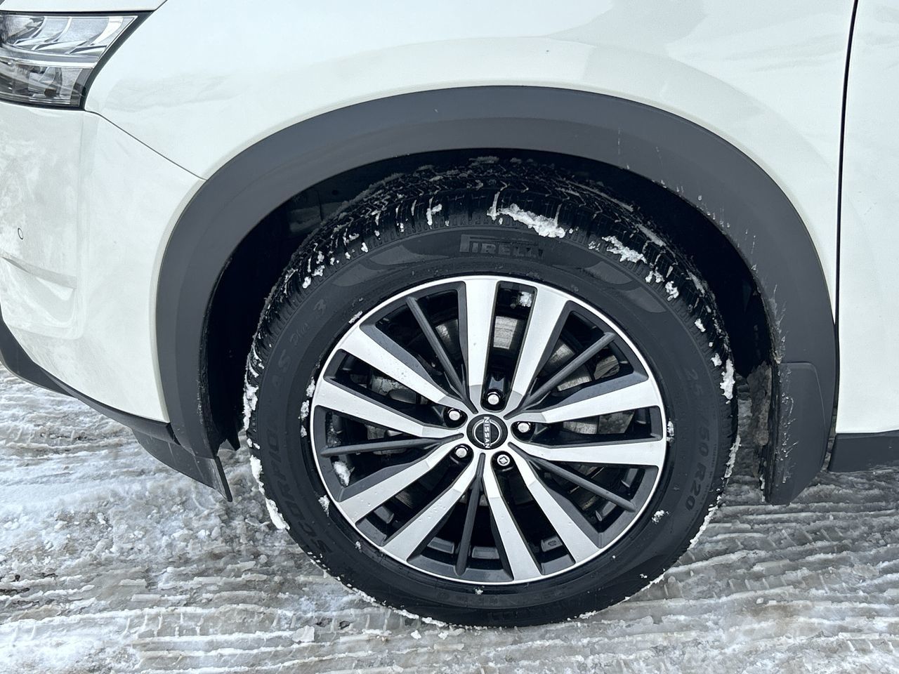 2022 Nissan Pathfinder