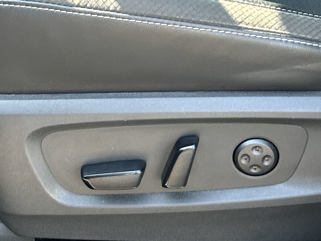 2023 Nissan Pathfinder in Mississauga, Ontario