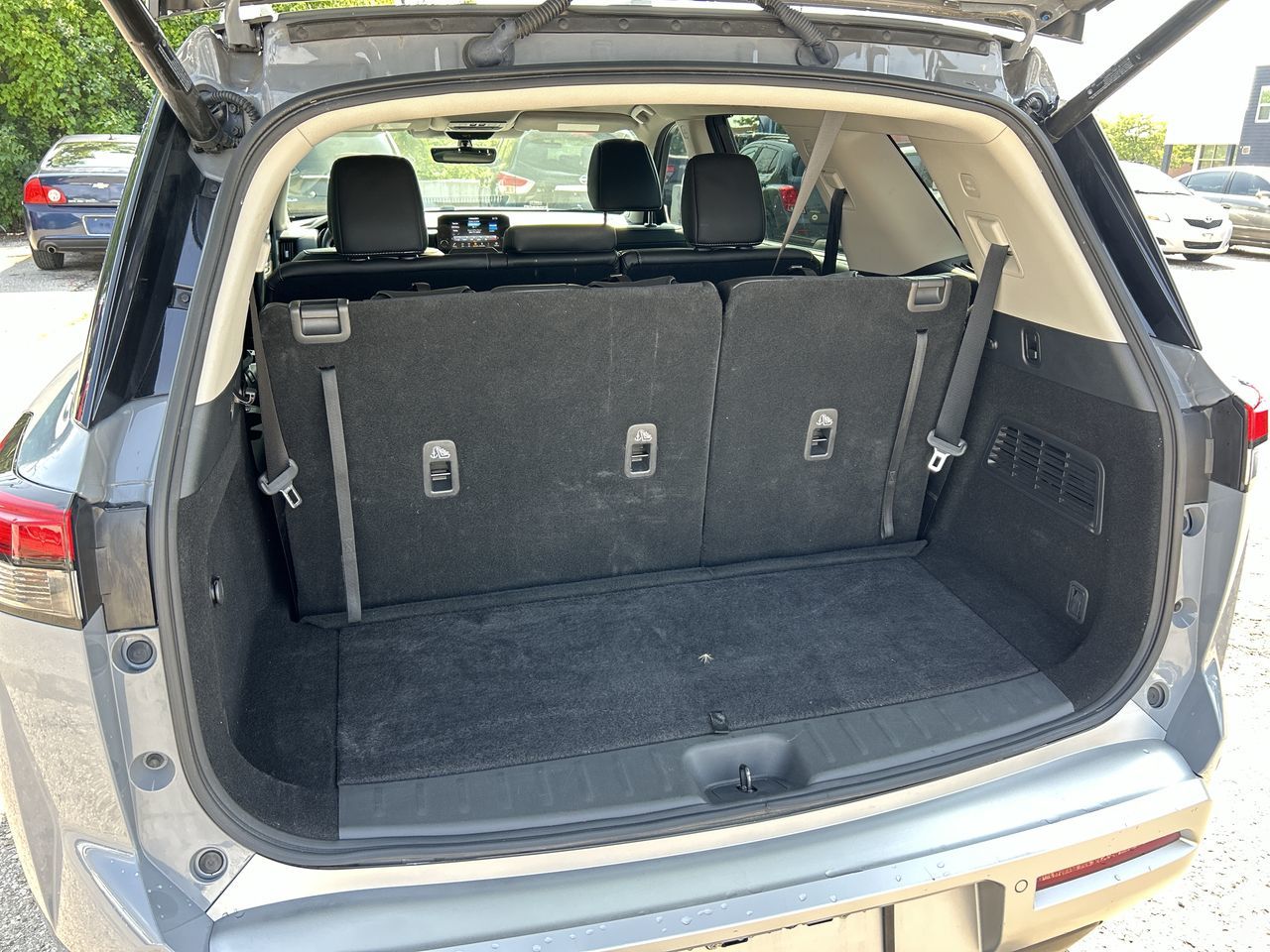 2023 Nissan Pathfinder in Mississauga, Ontario