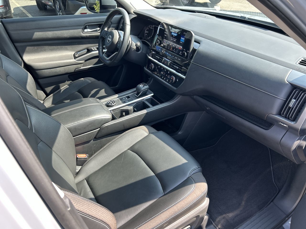 2023 Nissan Pathfinder in Mississauga, Ontario