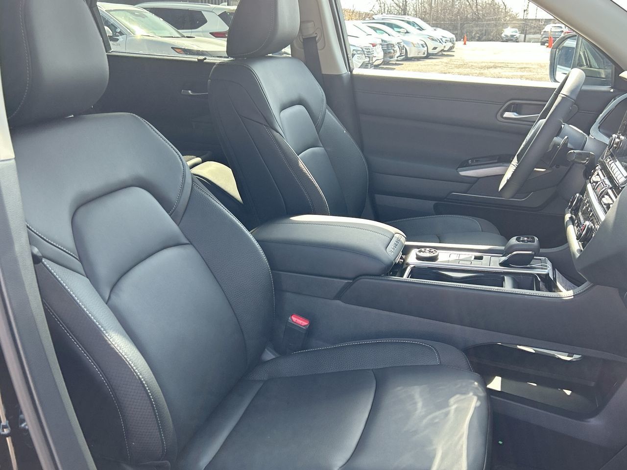 2025 Nissan Pathfinder in Mississauga, Ontario