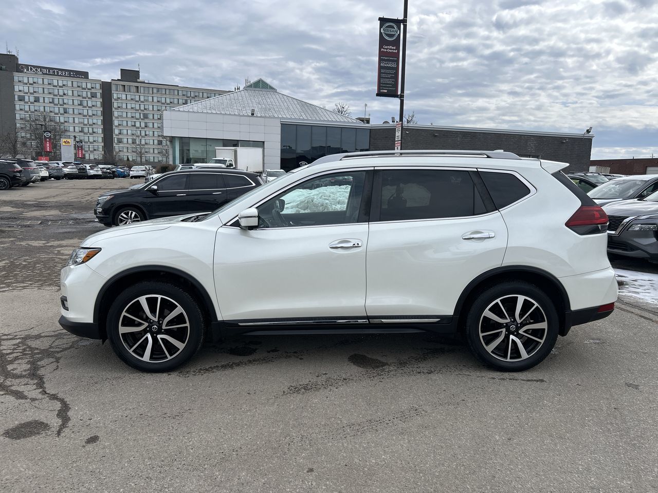 2019 Nissan Rogue in Mississauga, Ontario