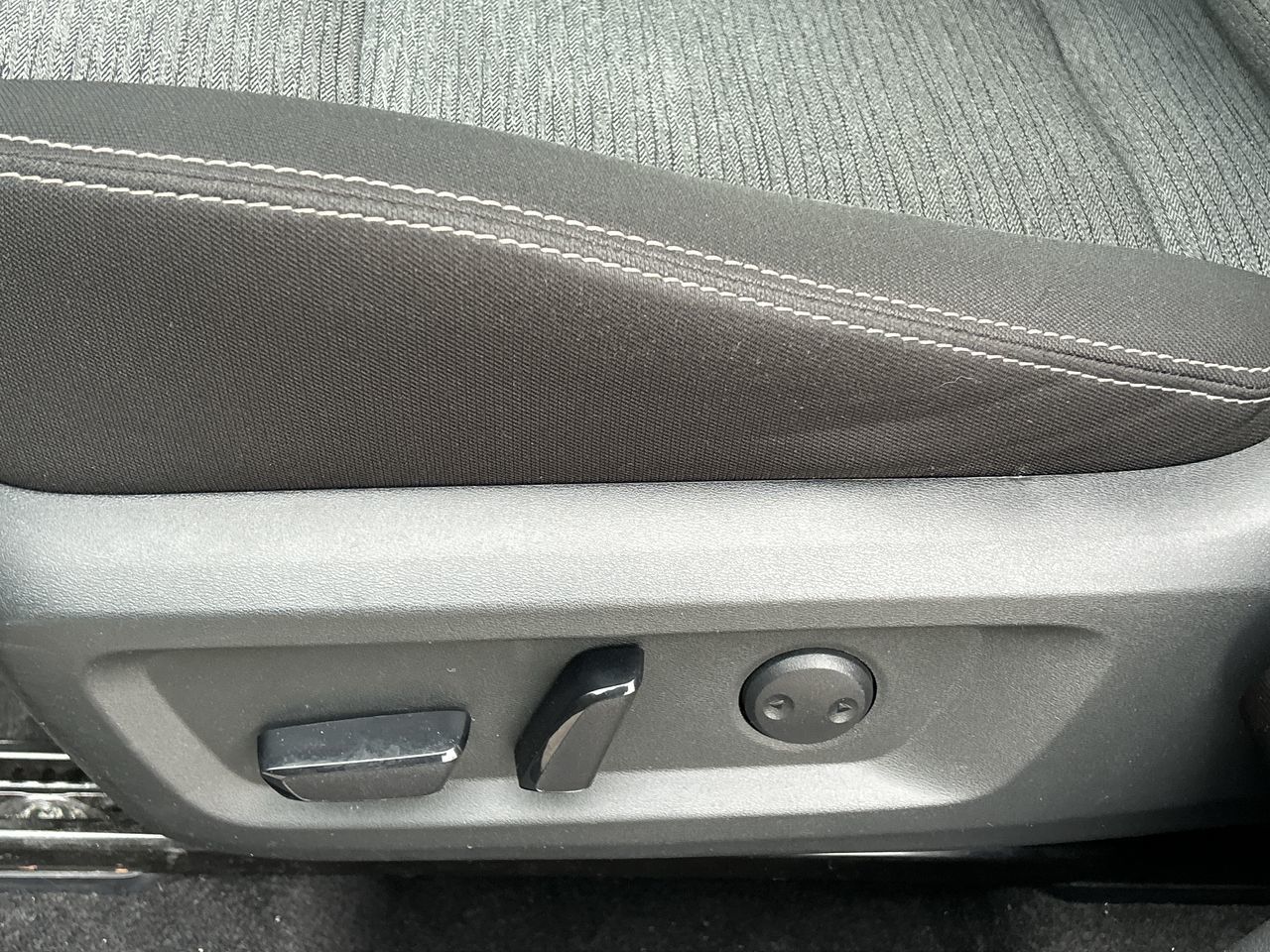 2021 Nissan Rogue in Mississauga, Ontario