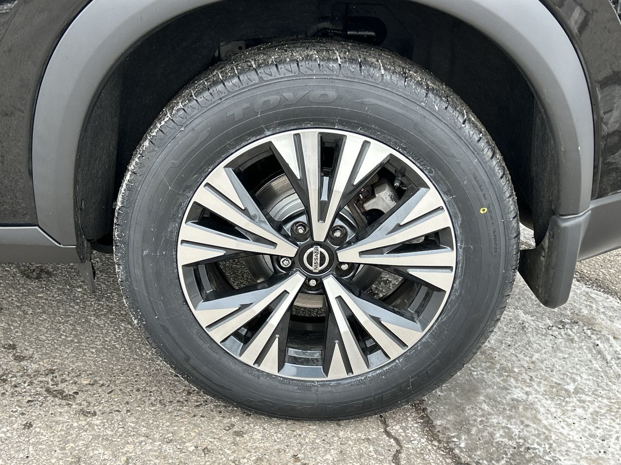 2021 Nissan Rogue in Mississauga, Ontario