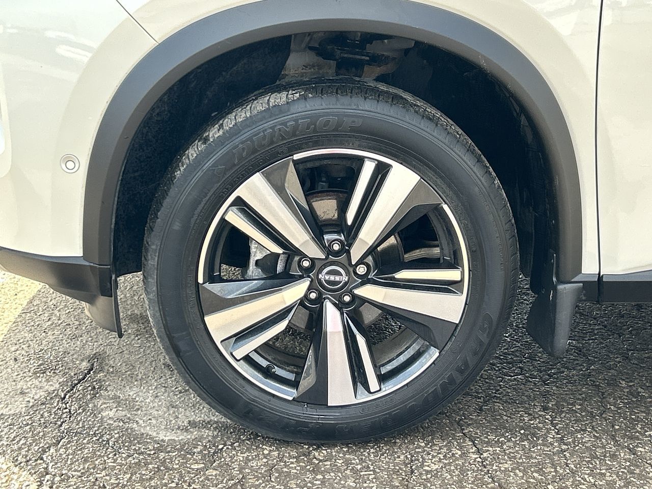 2022 Nissan Rogue in Mississauga, Ontario