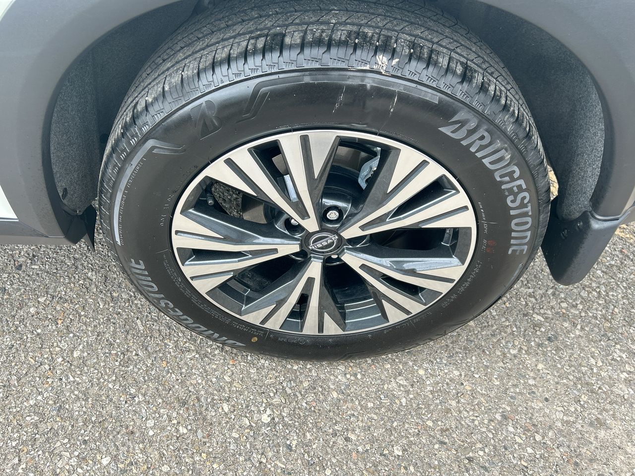 2023 Nissan Rogue in Mississauga, Ontario