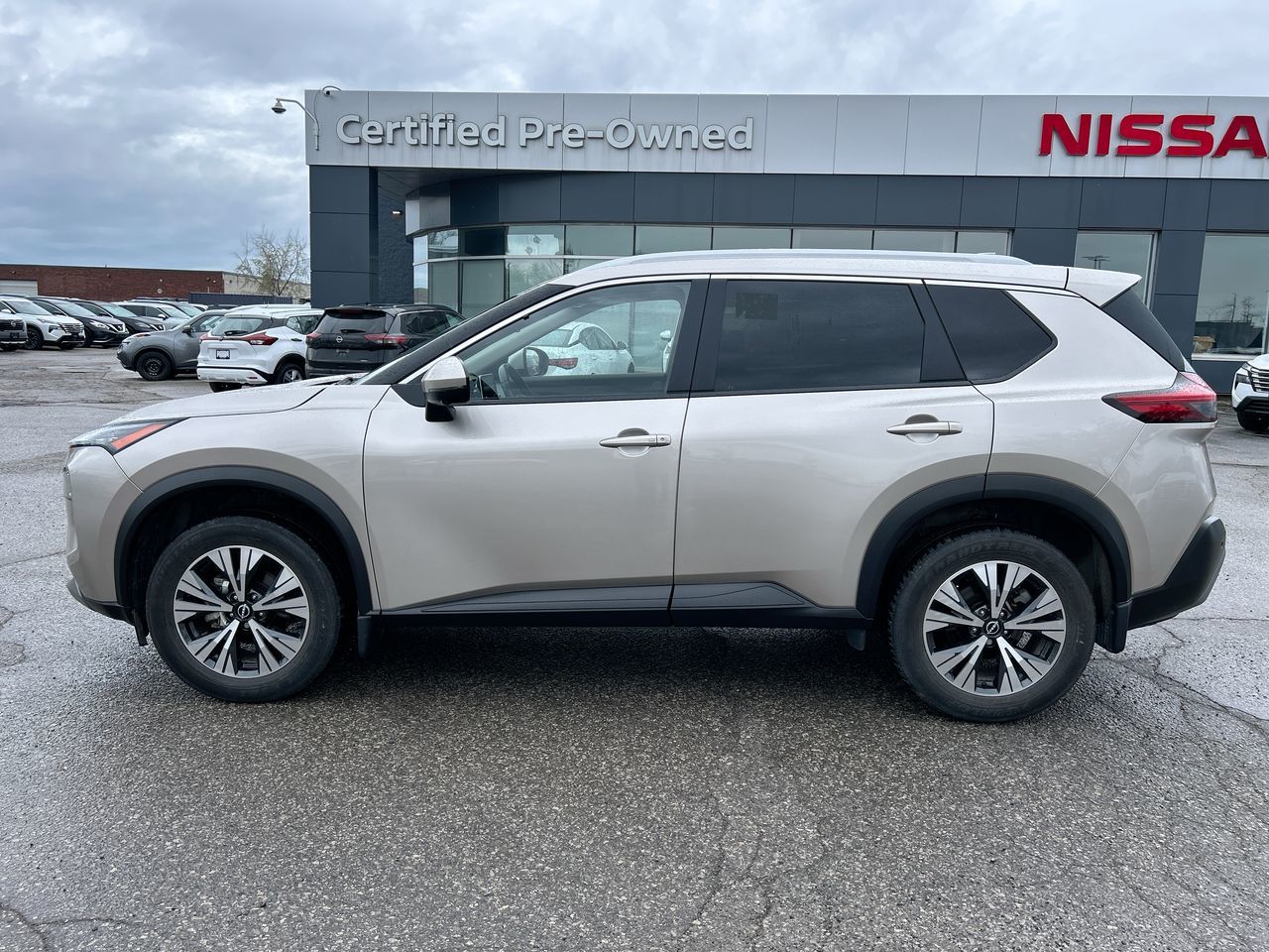2023 Nissan Rogue in Mississauga, Ontario