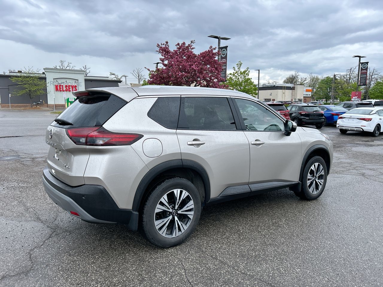 2023 Nissan Rogue in Mississauga, Ontario