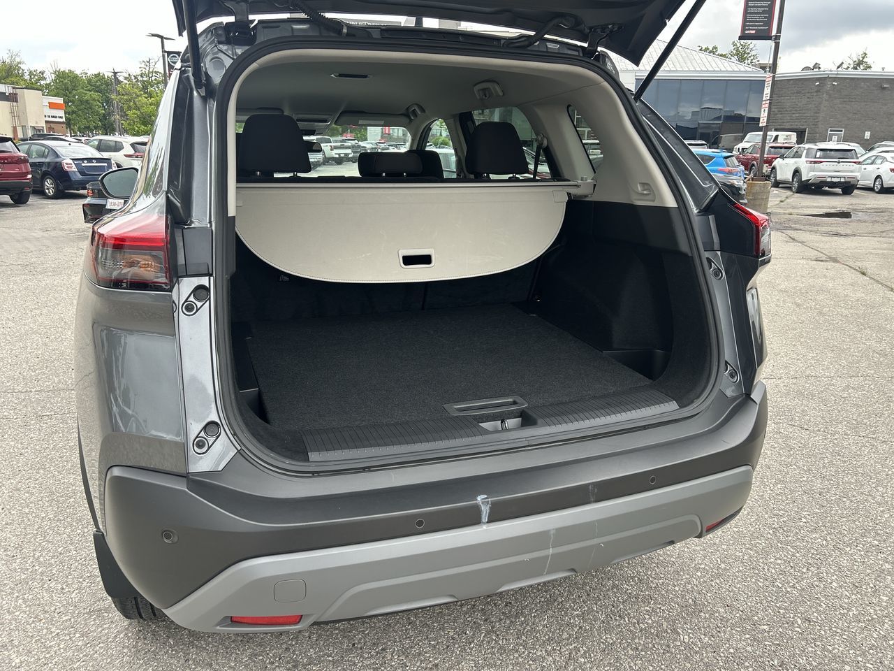 Nissan Rogue  2023 à Mississauga, Ontario