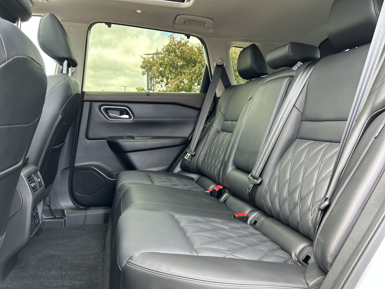 2023 Nissan Rogue in Mississauga, Ontario