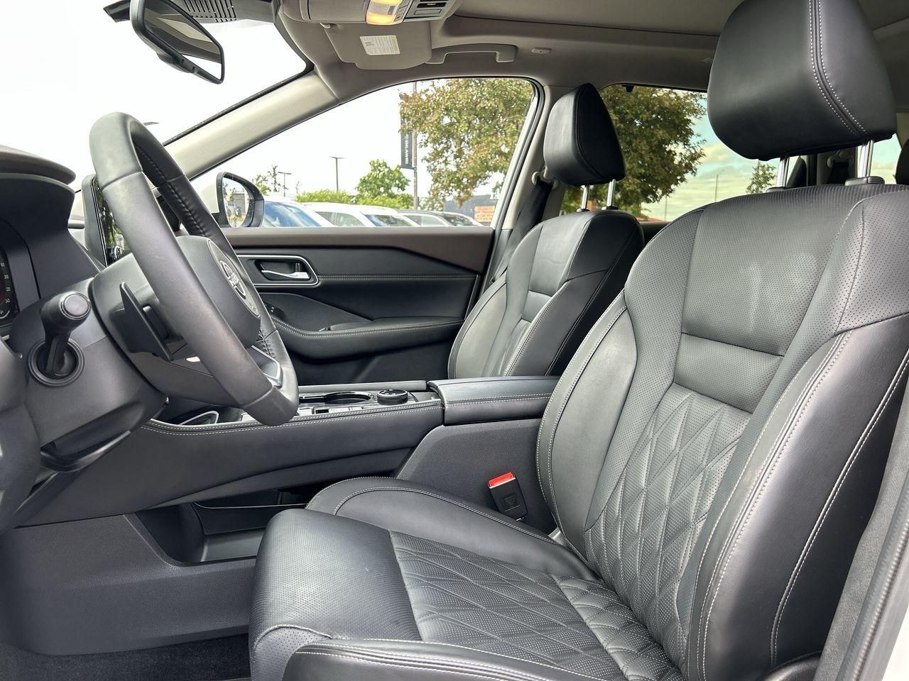 2023 Nissan Rogue in Mississauga, Ontario