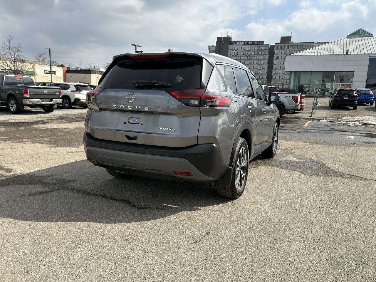 2023 Nissan Rogue in Mississauga, Ontario