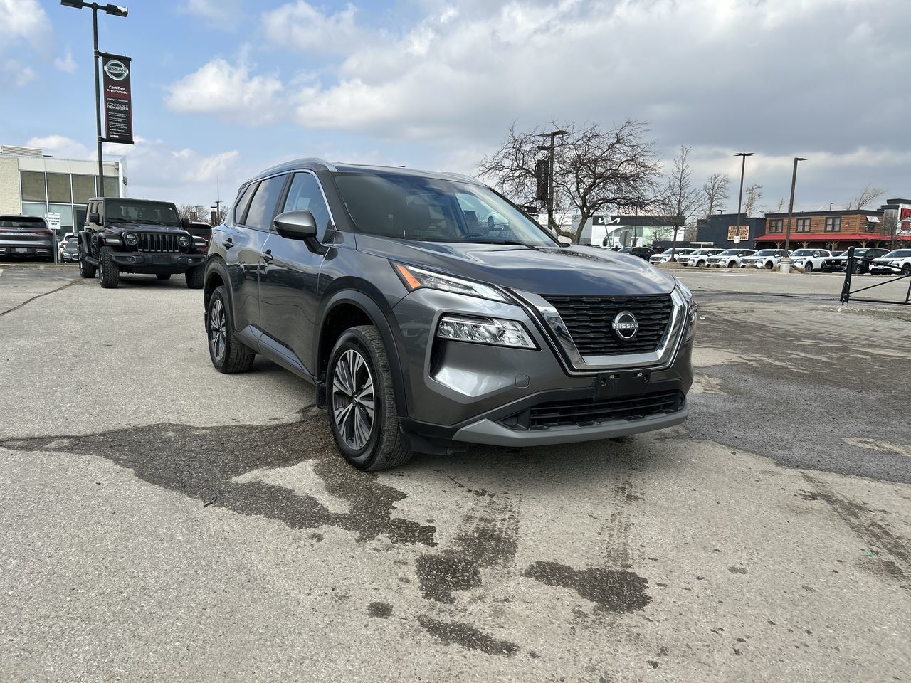 2023 Nissan Rogue in Mississauga, Ontario
