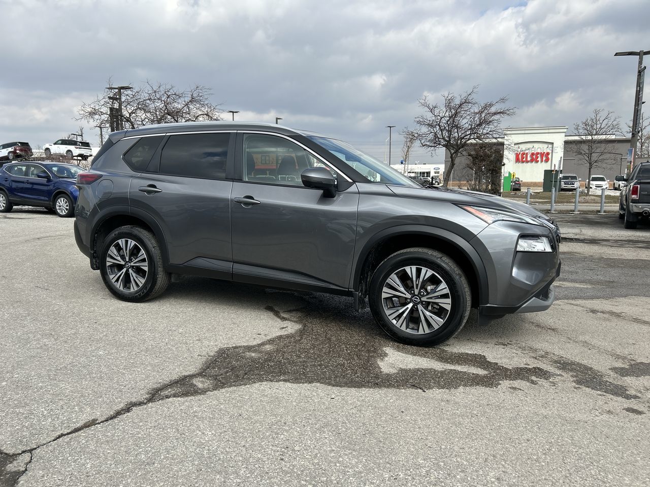 2023 Nissan Rogue in Mississauga, Ontario