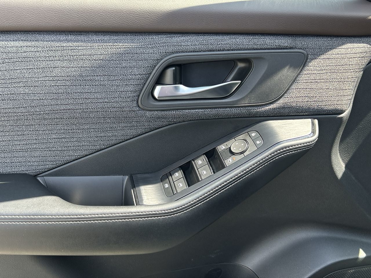 2023 Nissan Rogue in Mississauga, Ontario