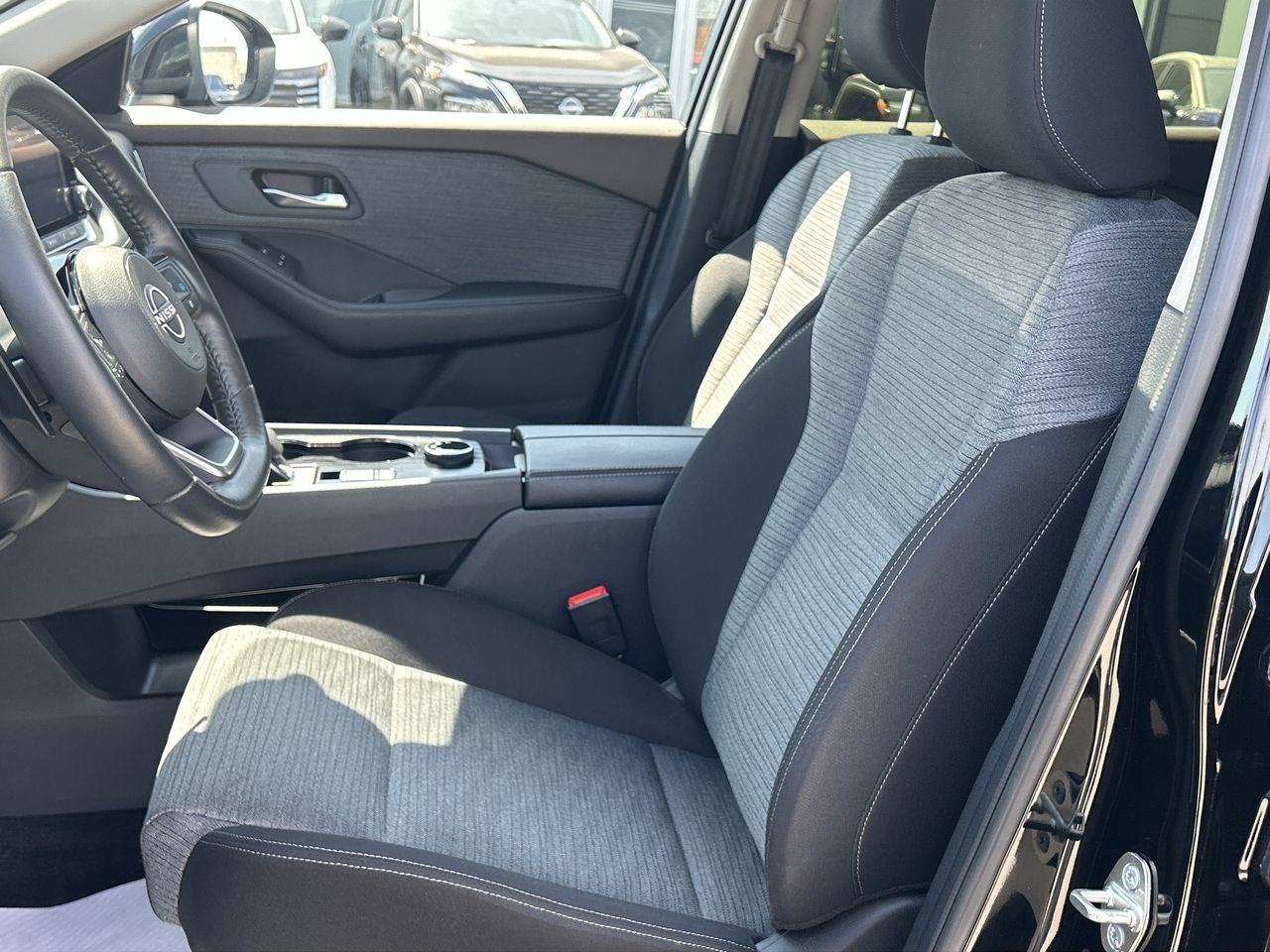2023 Nissan Rogue in Mississauga, Ontario