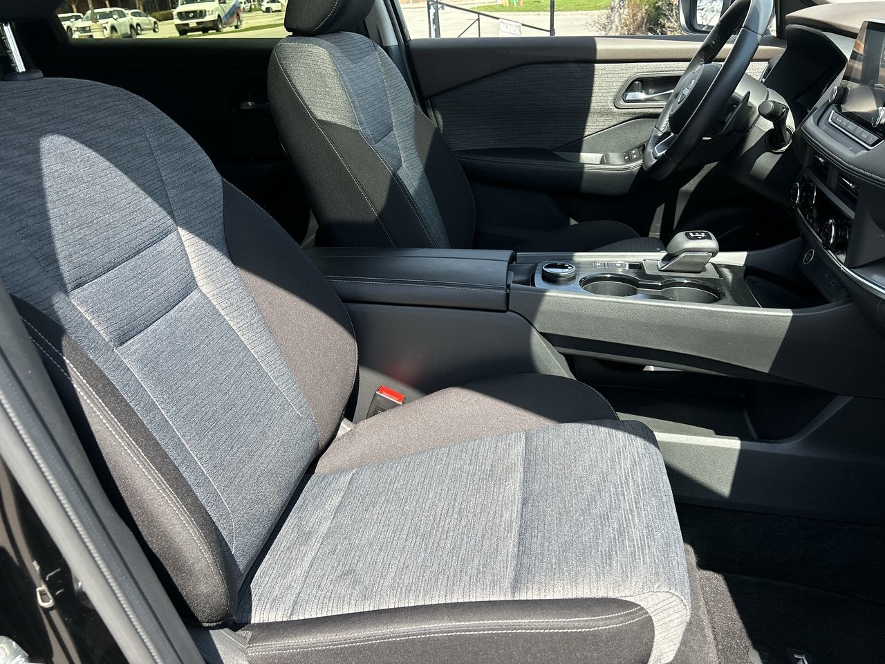 2023 Nissan Rogue in Mississauga, Ontario