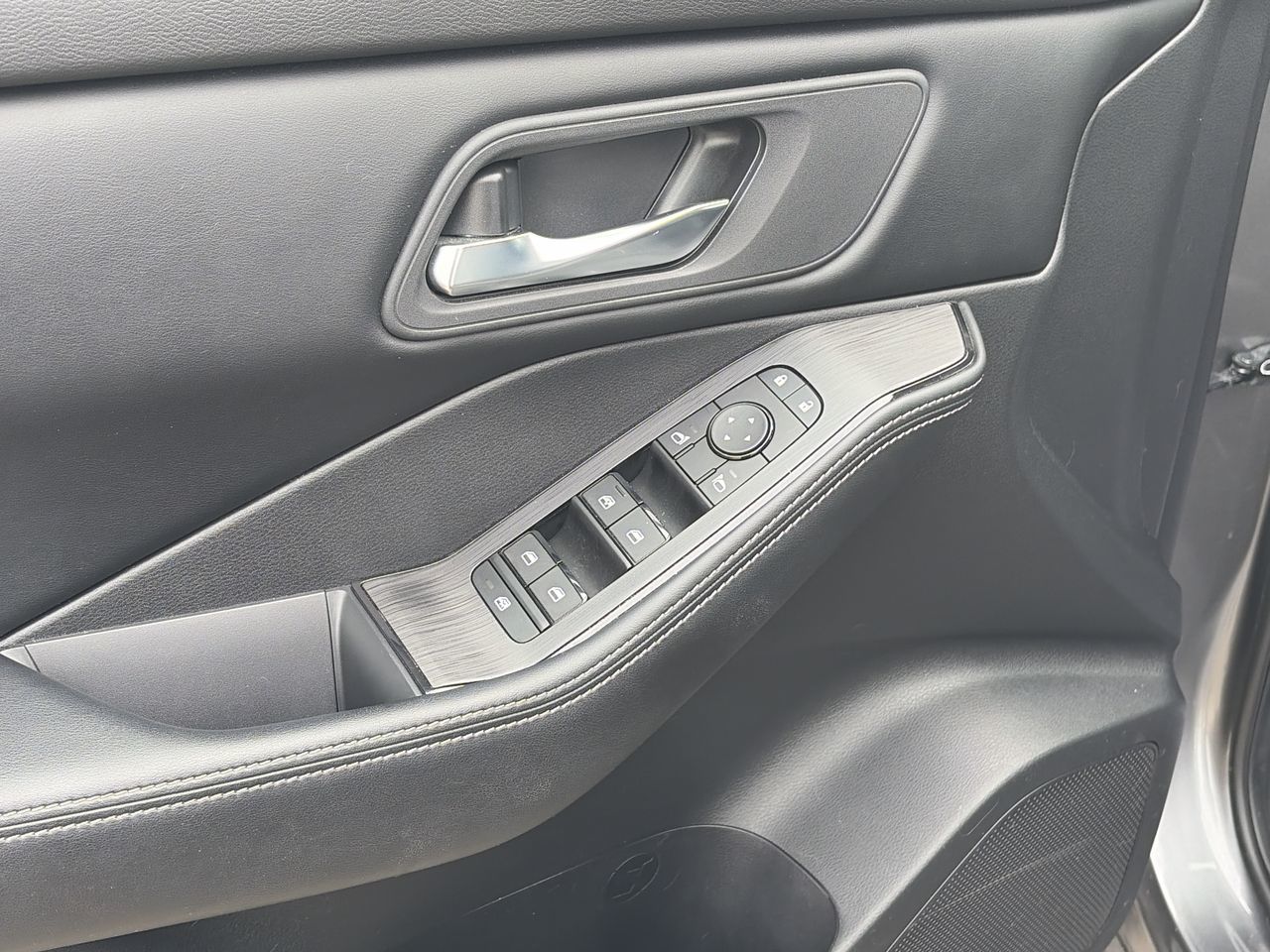 2024 Nissan Rogue in Mississauga, Ontario