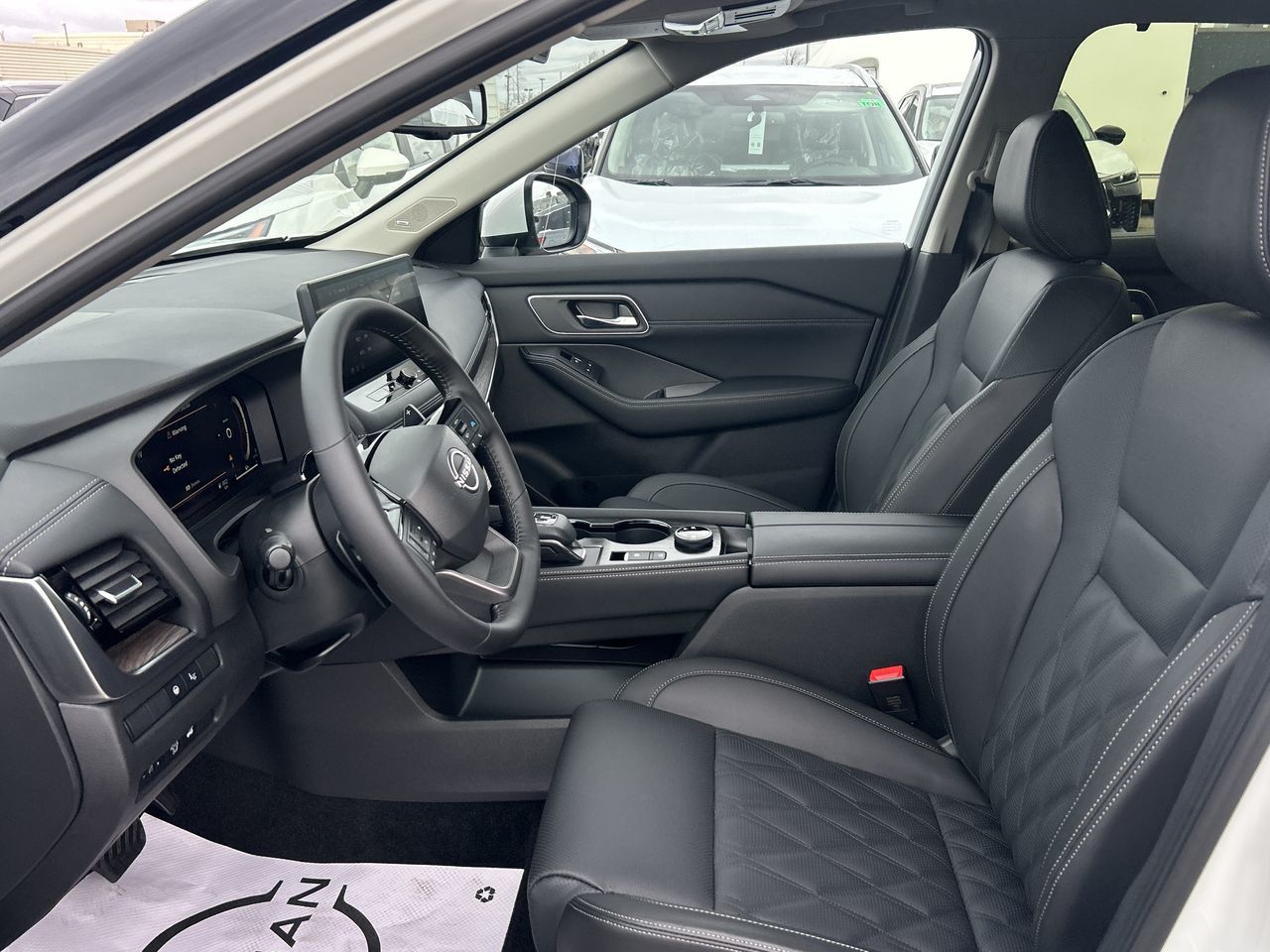 2025 Nissan Rogue in Mississauga, Ontario