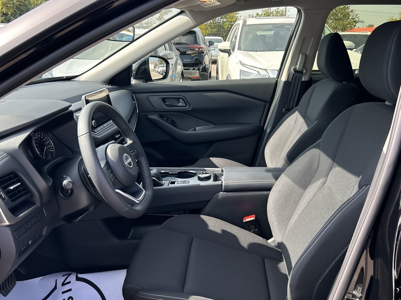 2025 Nissan Rogue in Mississauga, Ontario