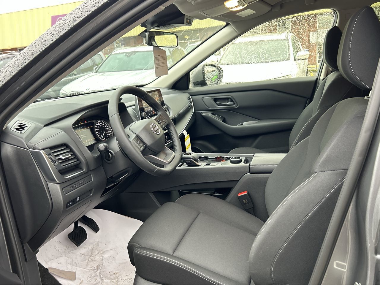 2025 Nissan Rogue in Mississauga, Ontario