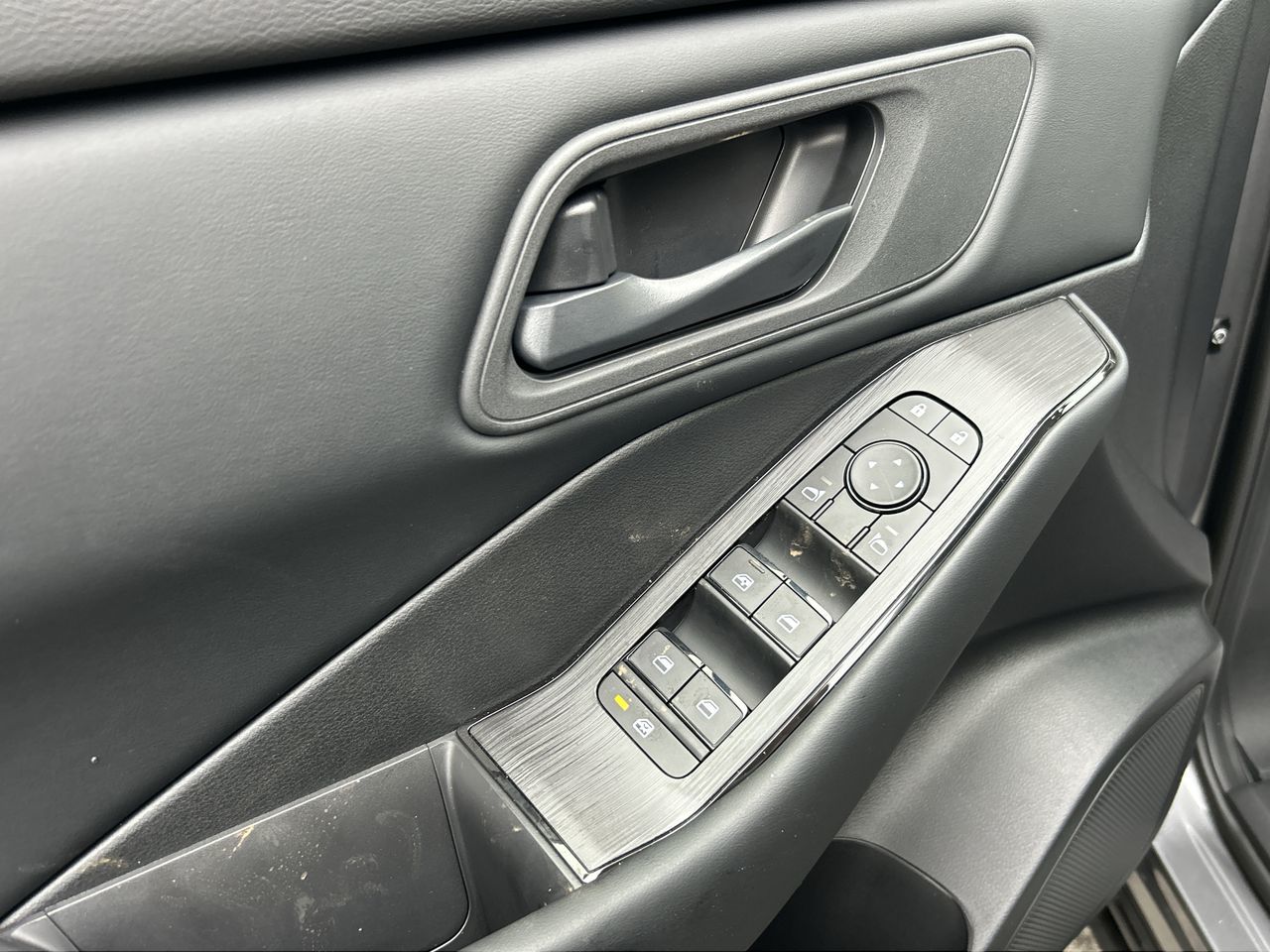 2025 Nissan Rogue in Mississauga, Ontario