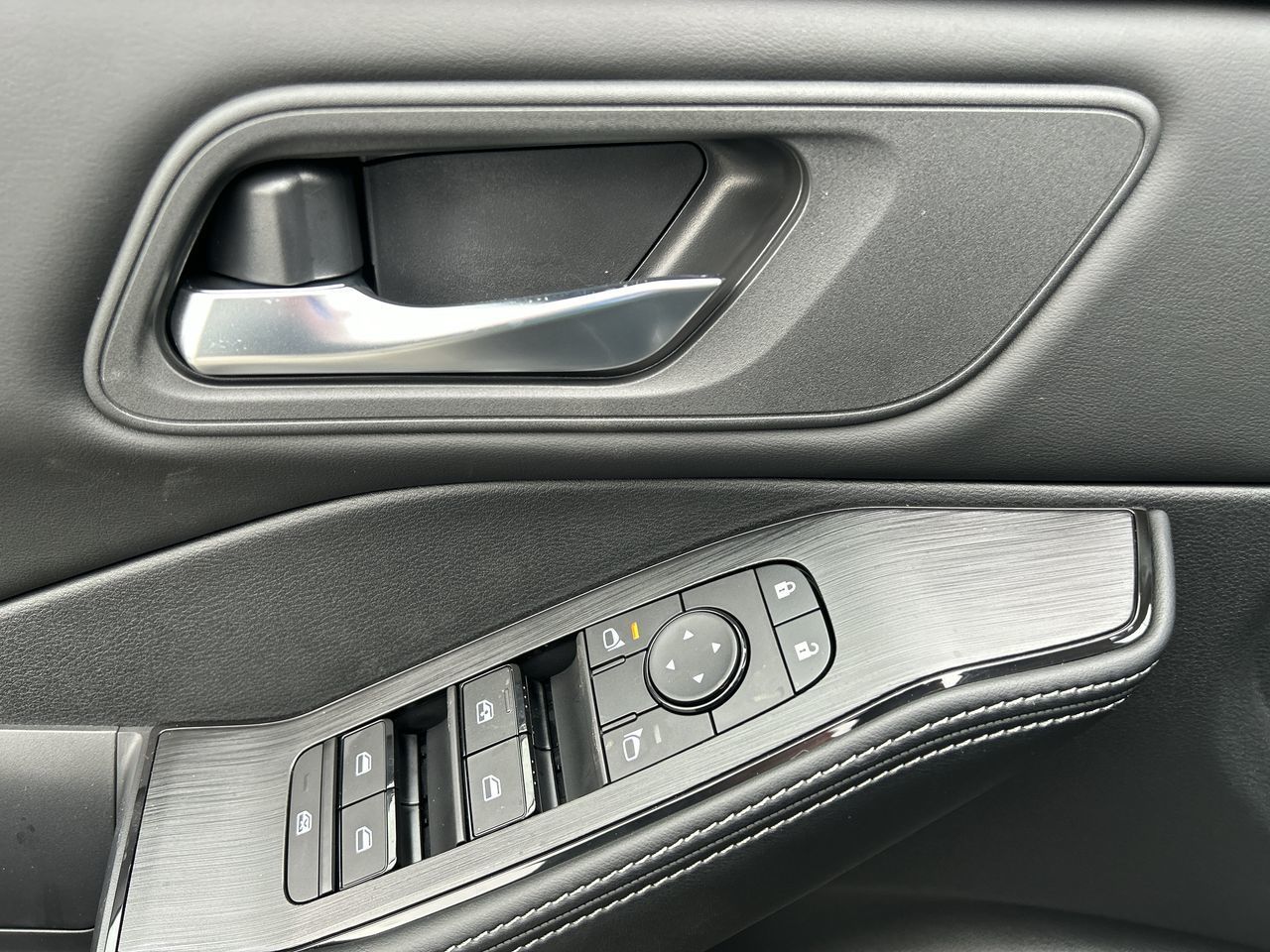 2025 Nissan Rogue in Mississauga, Ontario