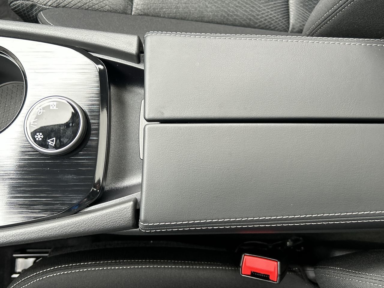 2025 Nissan Rogue in Mississauga, Ontario