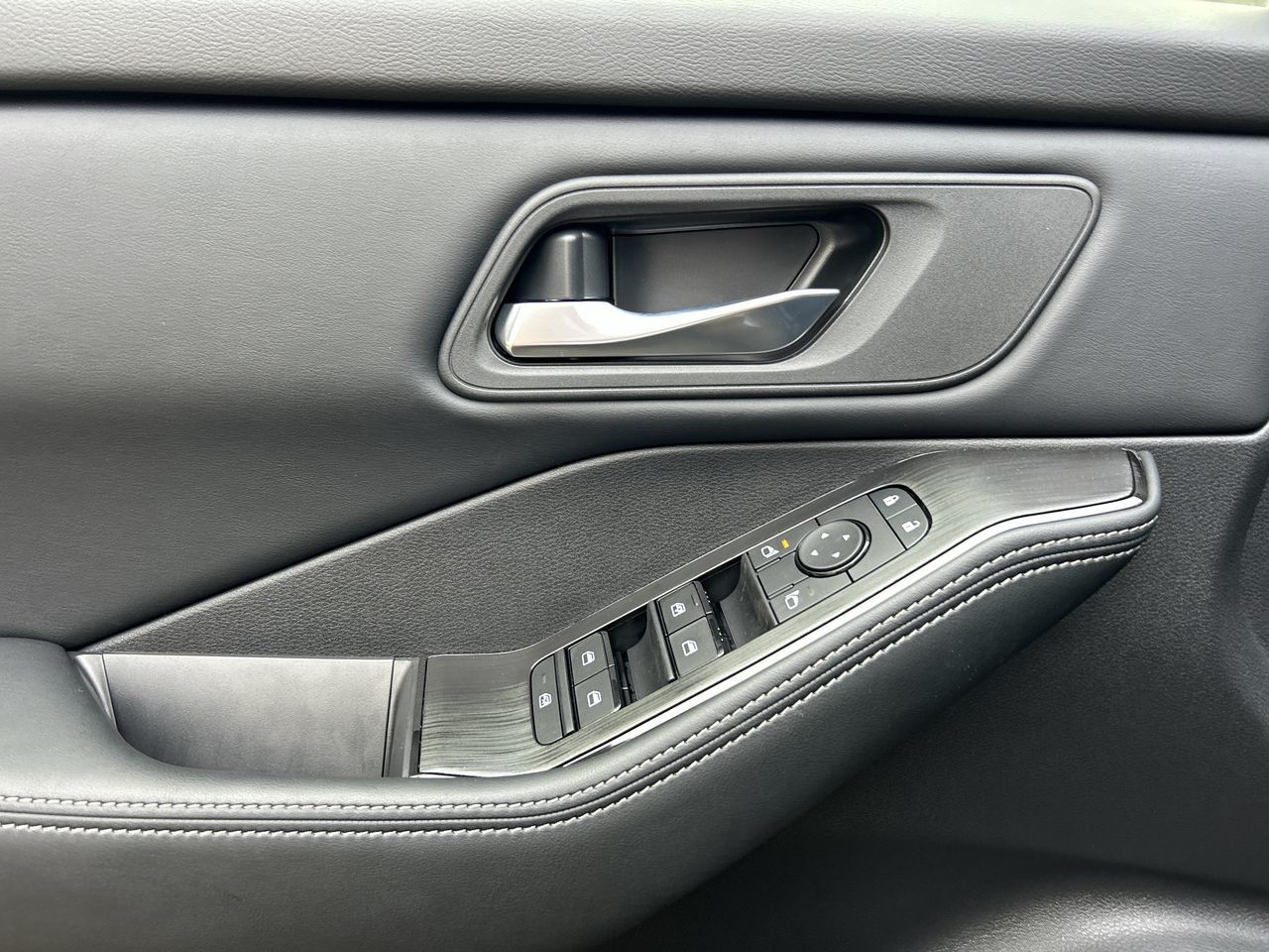 Nissan Rogue  2026 à Mississauga, Ontario