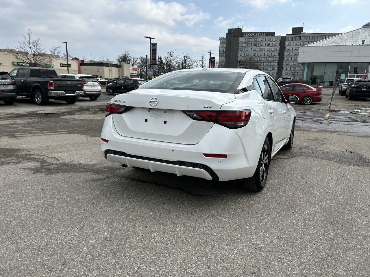 2021 Nissan Sentra in Mississauga, Ontario