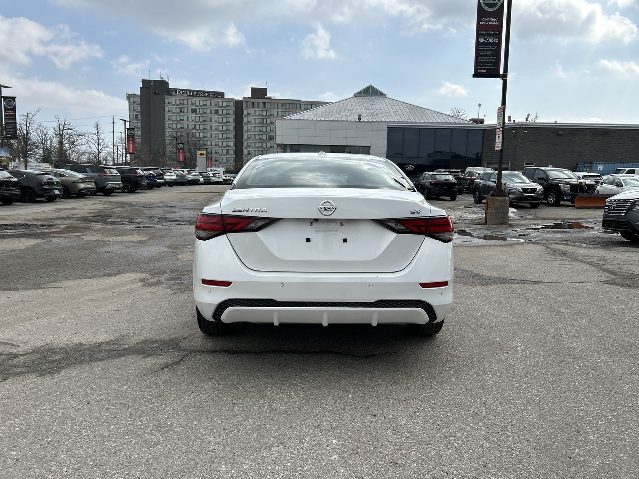 2021 Nissan Sentra in Mississauga, Ontario