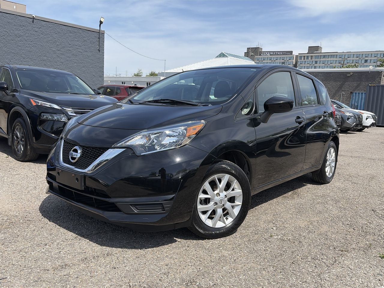 2018 Nissan Versa Note Hatchback 1.6 SV CVT
