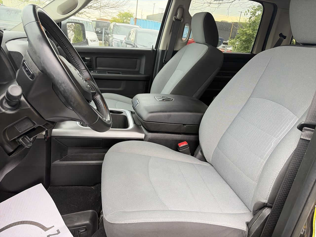 2022 Ram RAM 1500 Classic Crew Cab 4x4 (DS)