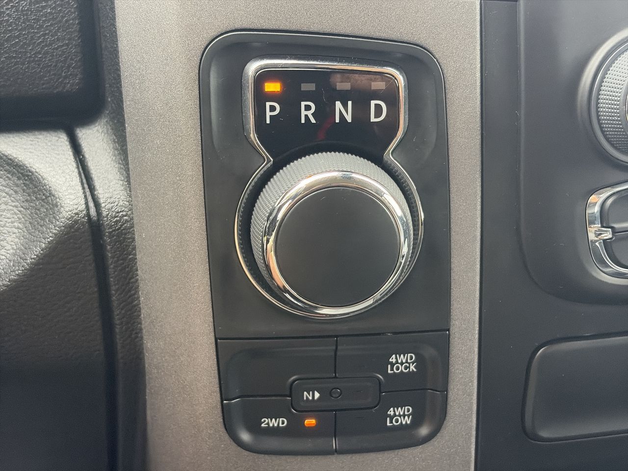 2022 Ram RAM 1500 Classic Crew Cab 4x4 (DS)