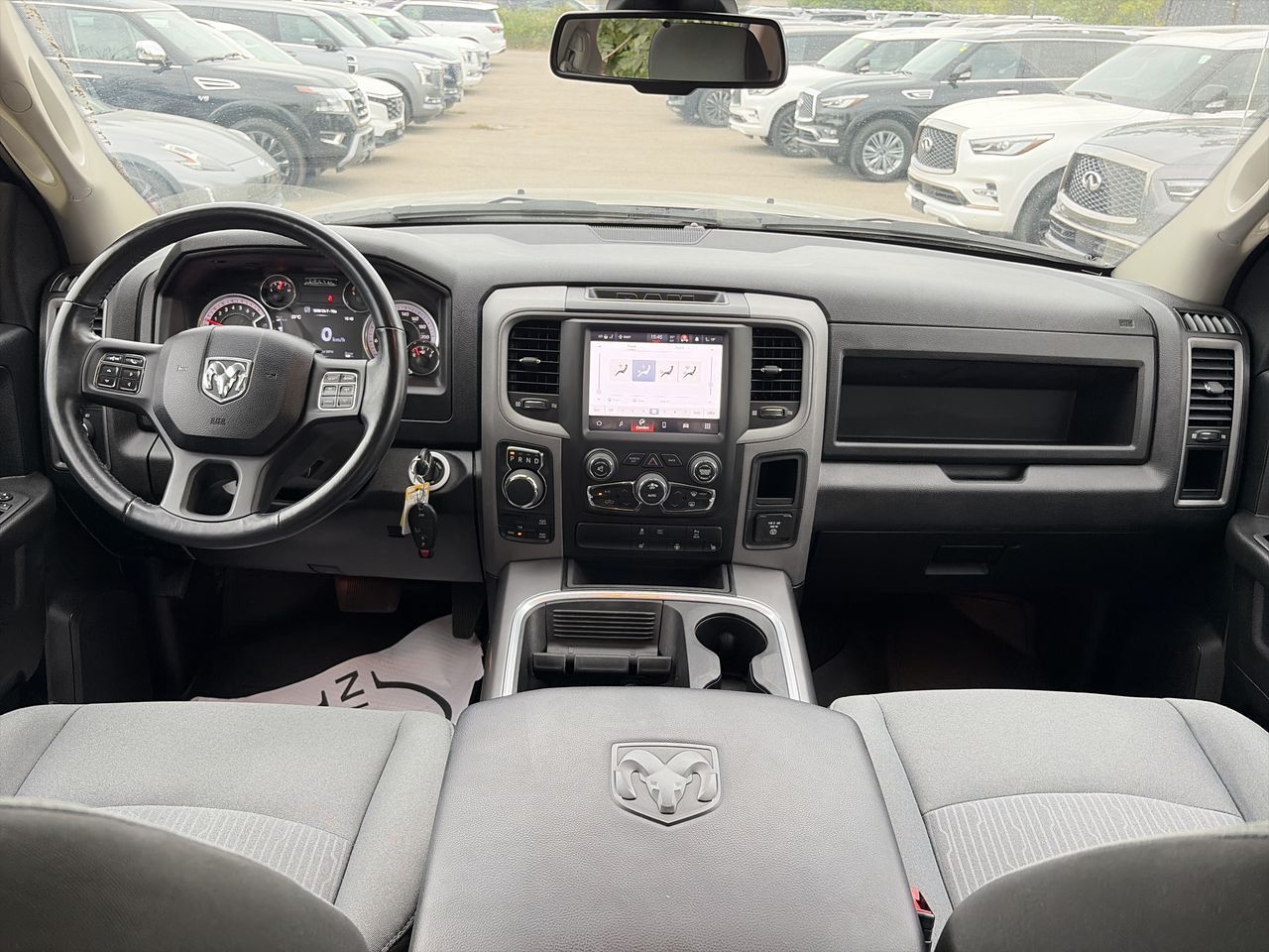 2022 Ram RAM 1500 Classic Crew Cab 4x4 (DS)