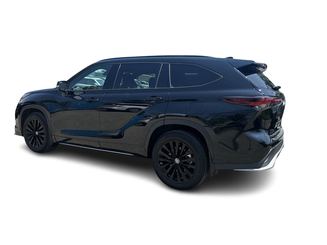 2024 Toyota Highlander in Mississauga, Ontario