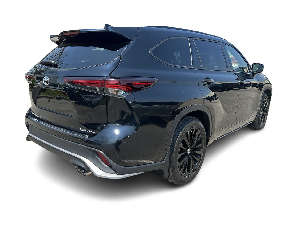 2024 Toyota Highlander in Mississauga, Ontario