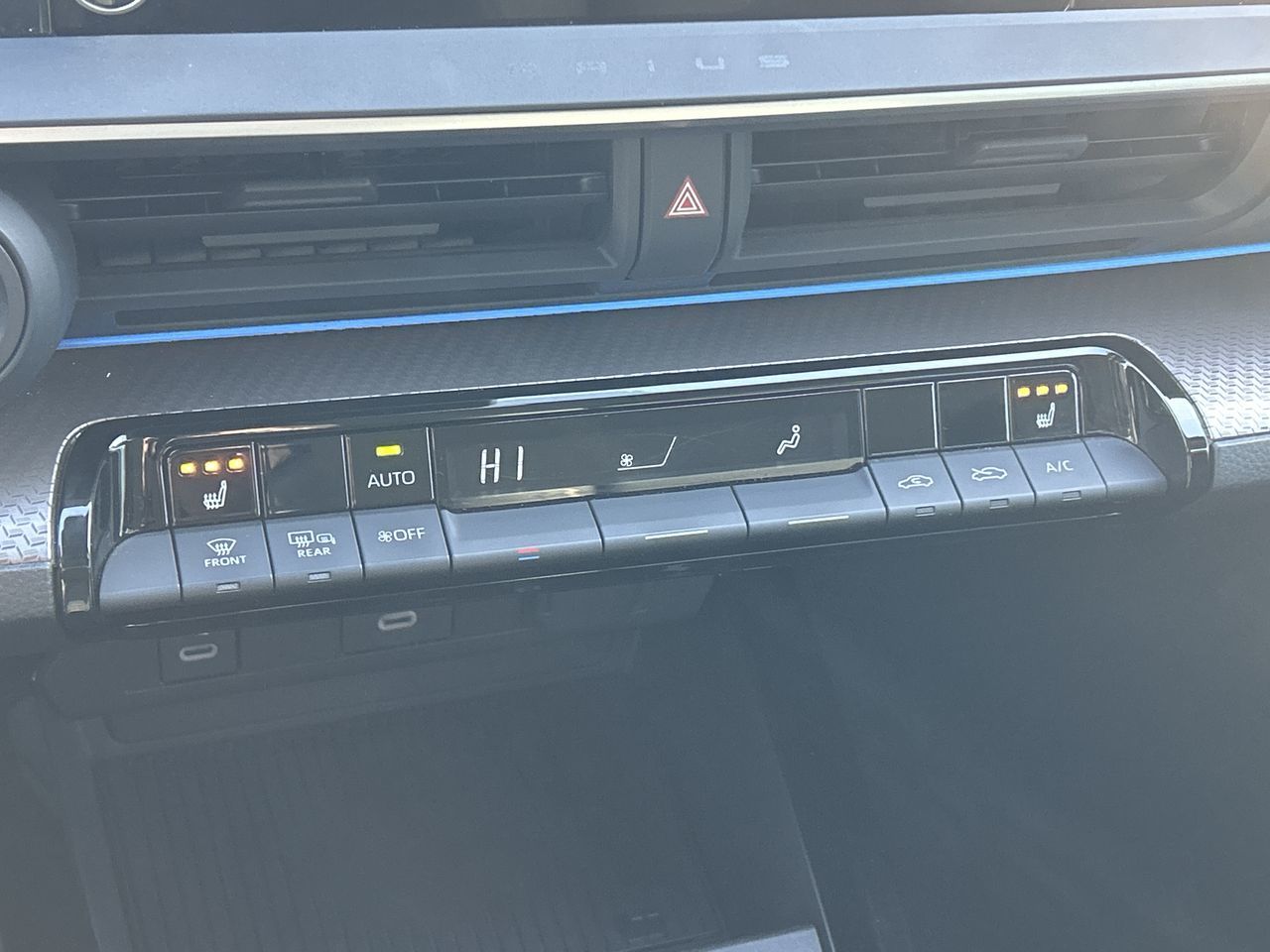 2024 Toyota Prius in Mississauga, Ontario