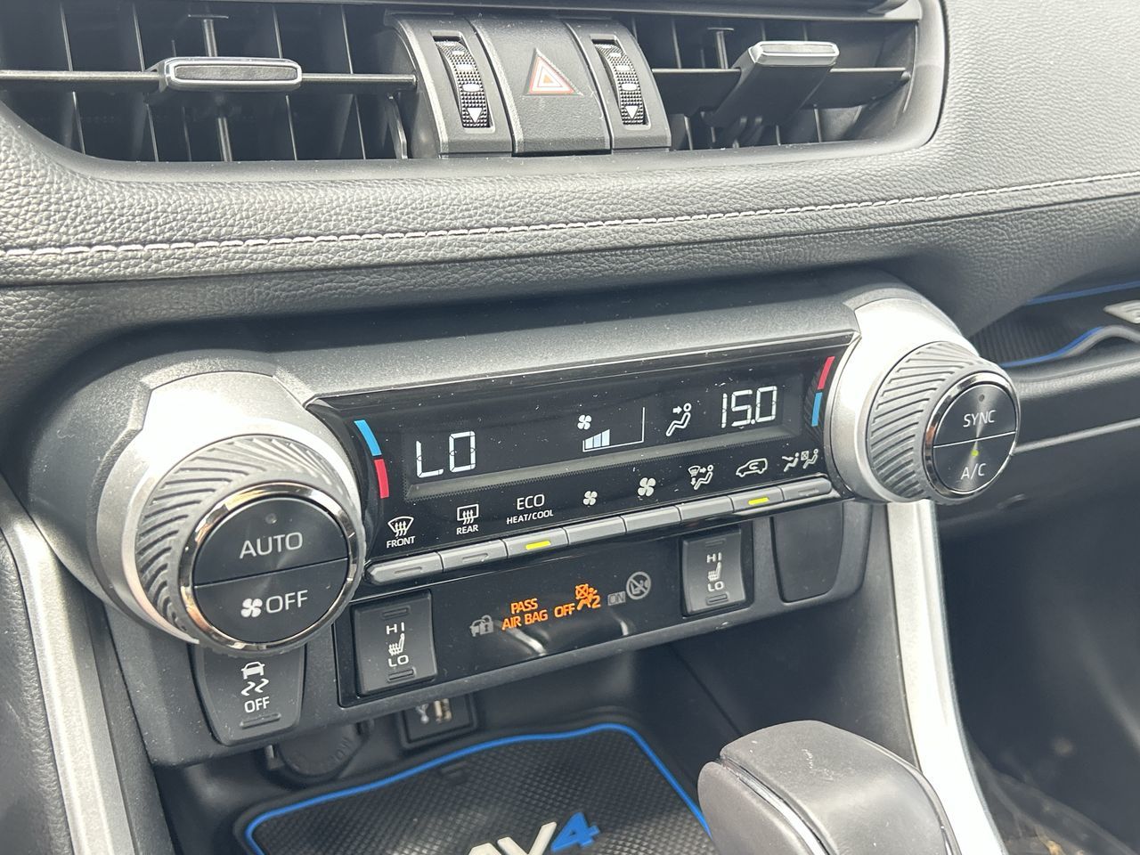 Toyota RAV4 Hybrid  2024 à Mississauga, Ontario