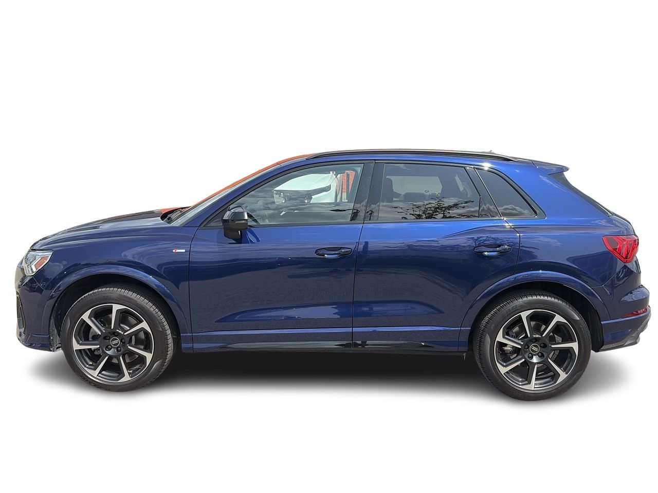 Photo 2025 Audi Q3 Technik 45 TFSI quattro #8