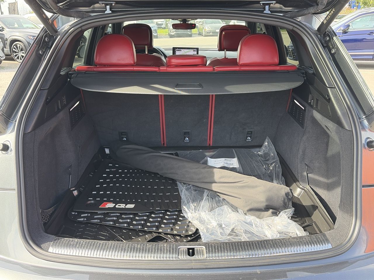 2023 Audi SQ5 in Mississauga, Ontario