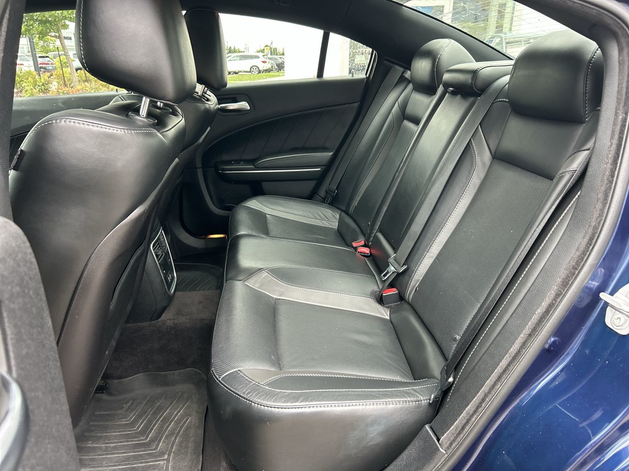 2016 Dodge Charger in Mississauga, Ontario